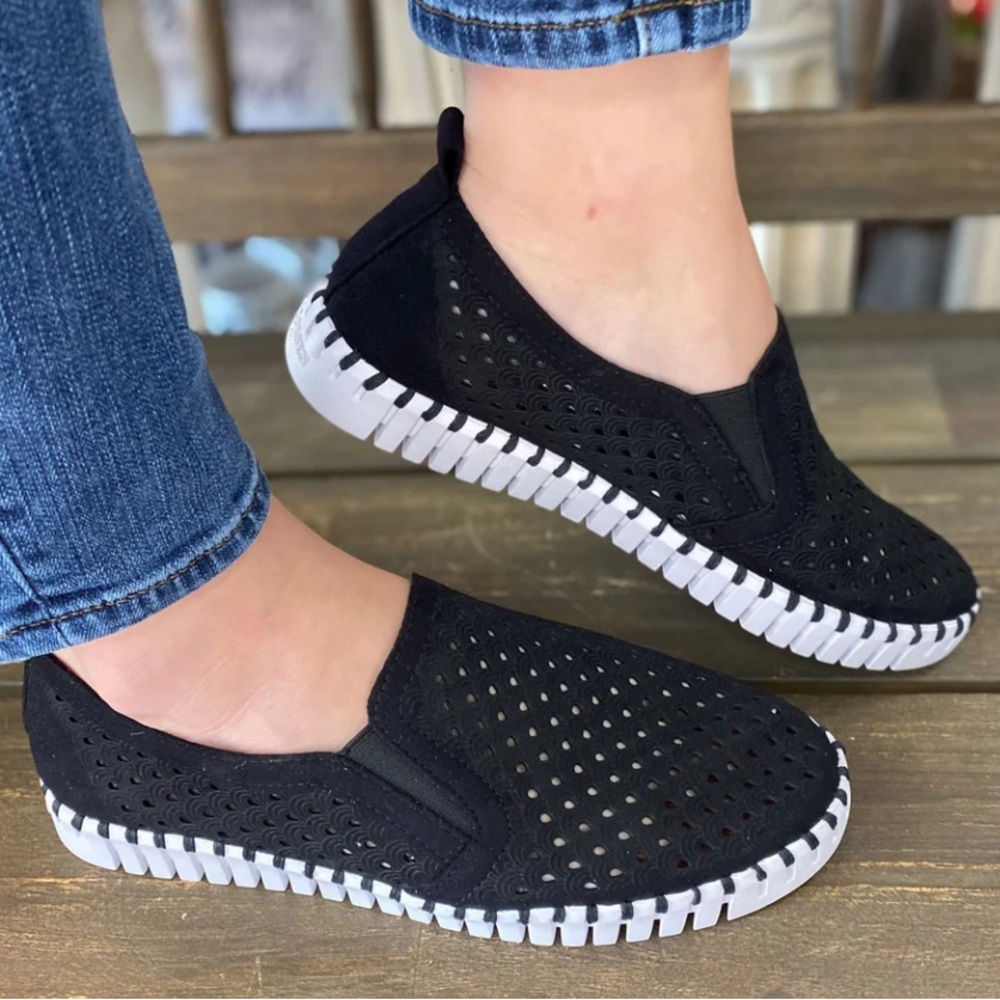 Ilse Jacobsen Black Perforated Slip-On Sneakers